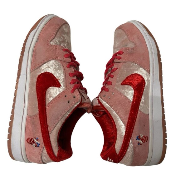 Nike Dunk Low SB x Strange Love Valentines Day Pink Red CT2552-800 Sz 8 - Picture 7 of 12